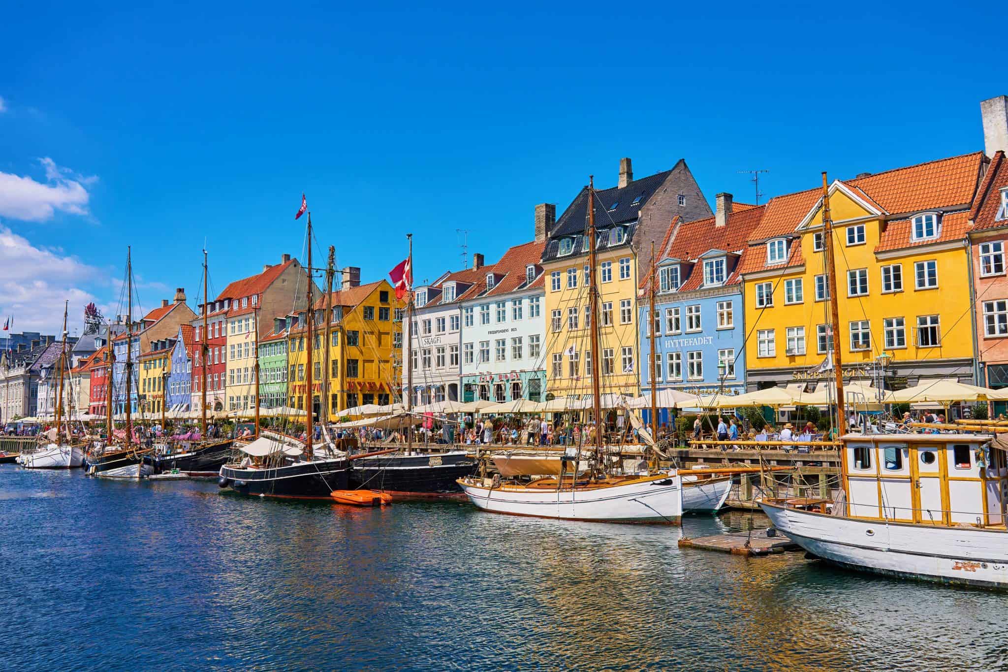 shutterstock_2500520461-2048x1365.jpg